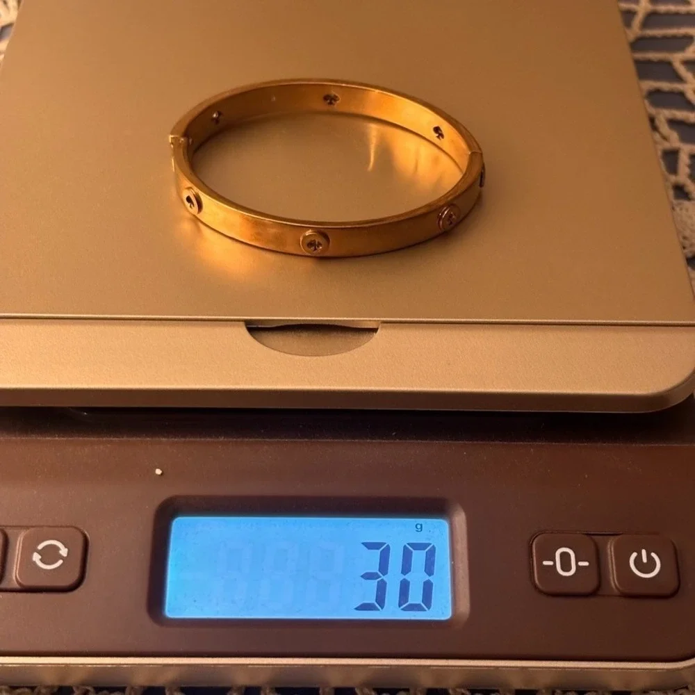 Kate Spade spot the spade studded hinge bangle bracelet gold size 6.75 - Picture 9 of 9